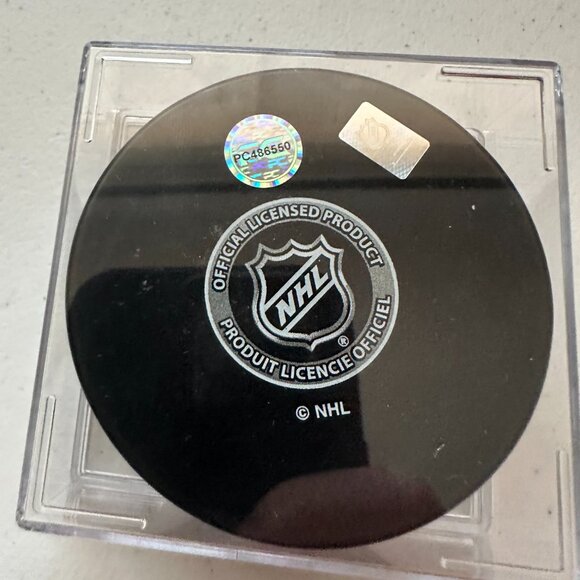 Wayne Gretzky signed New York Rangers autographed NHL hockey puck +case COA 840A - Picture 2 of 7